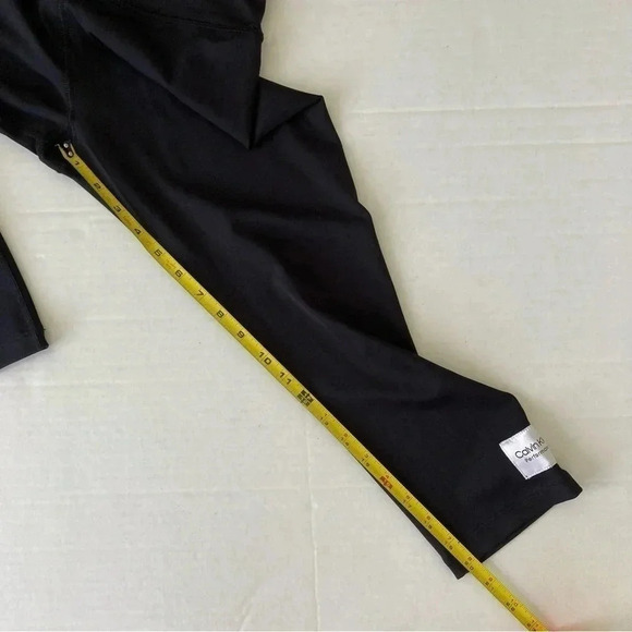 Calvin Klein Performance Capri‎ Black Small - Picture 5 of 9